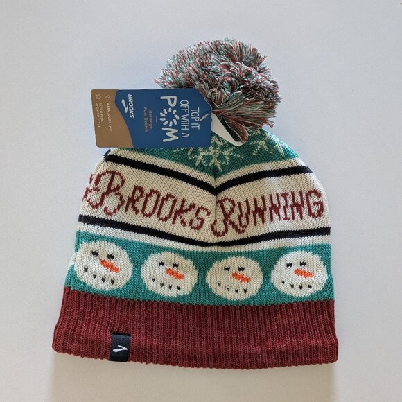 Brooks Run Merry Heritage Pom Beanie One Size Unisex - Picture 1 of 6